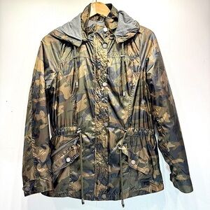 Snobbish Collection Camo Zip and Snap Front Windbreaker with Zip Off Hood Large